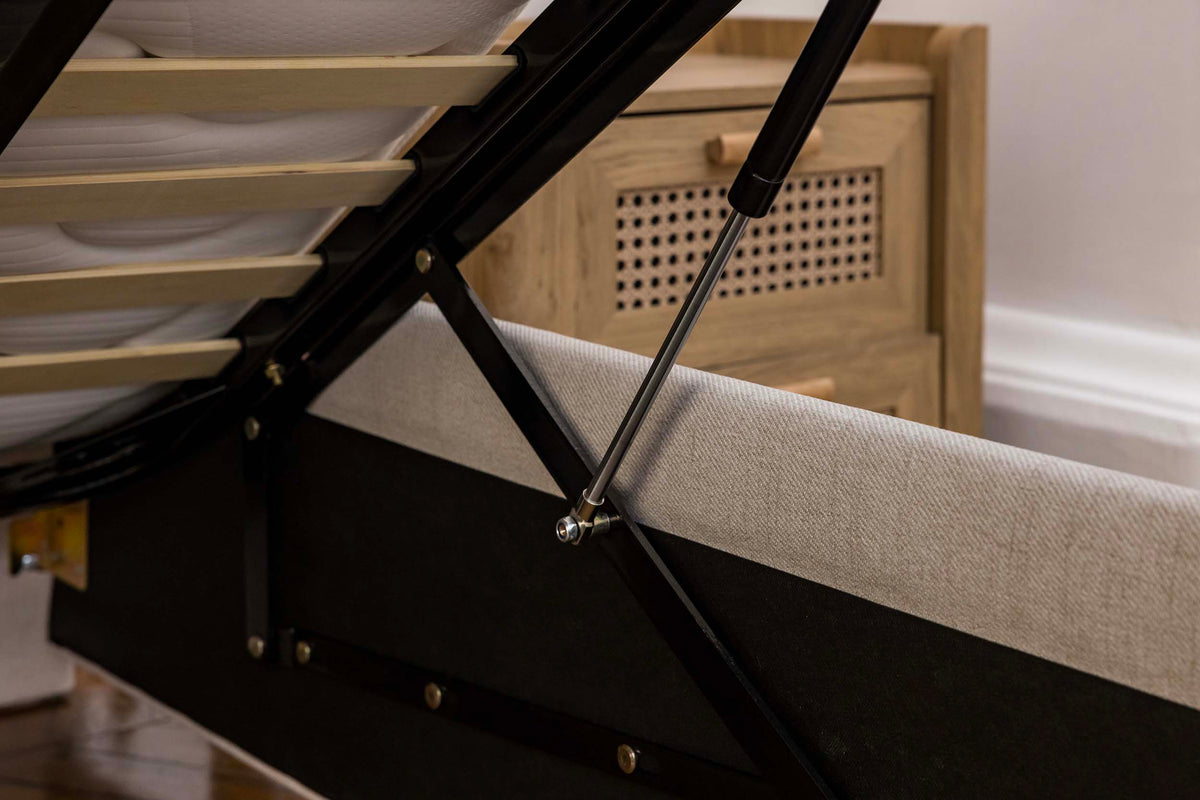 LGFA x DFI All-Star Ottoman with Hotel Emerald