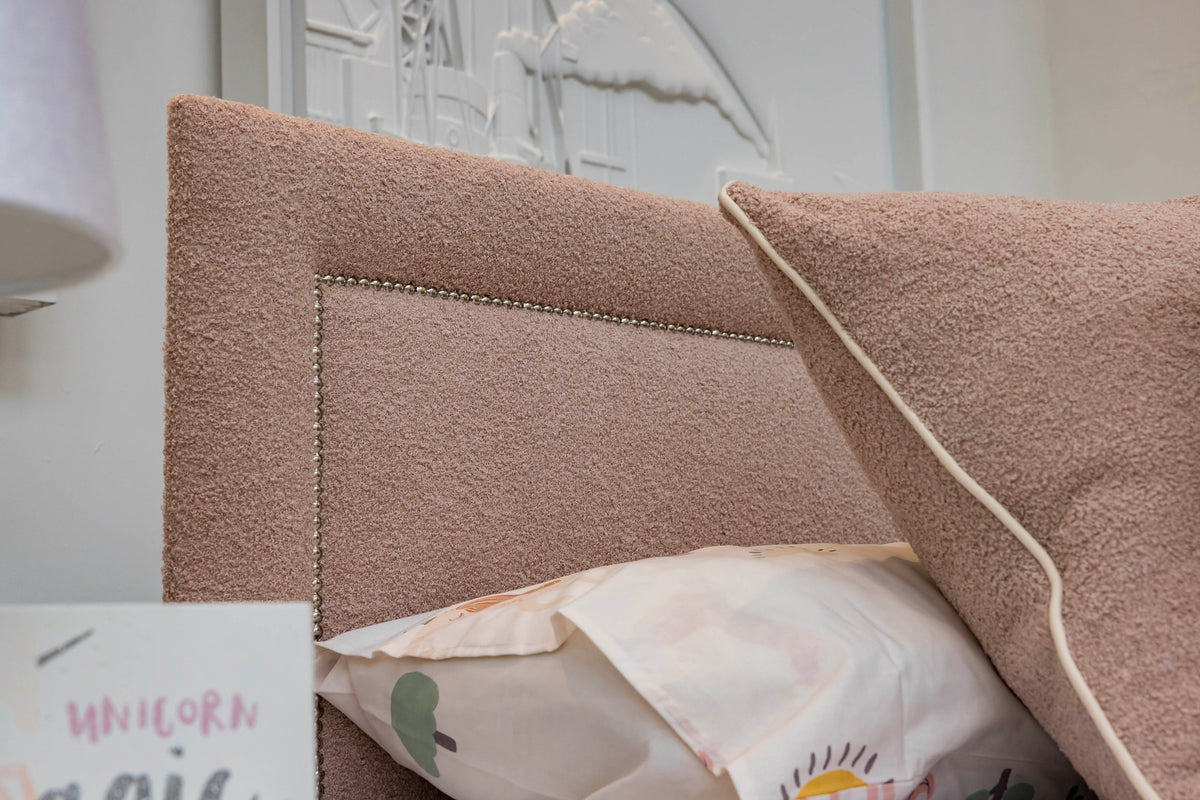 Dreamer Bed with Pocket Classic Mattress