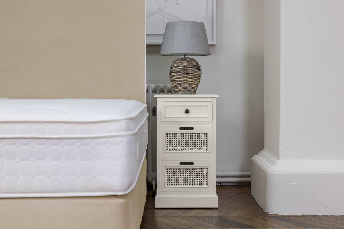 DFI Monroe Bed Set with Platinum Mattress